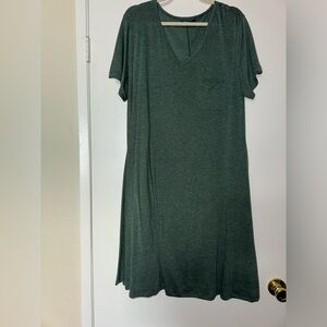Shien curve green t shirt dress